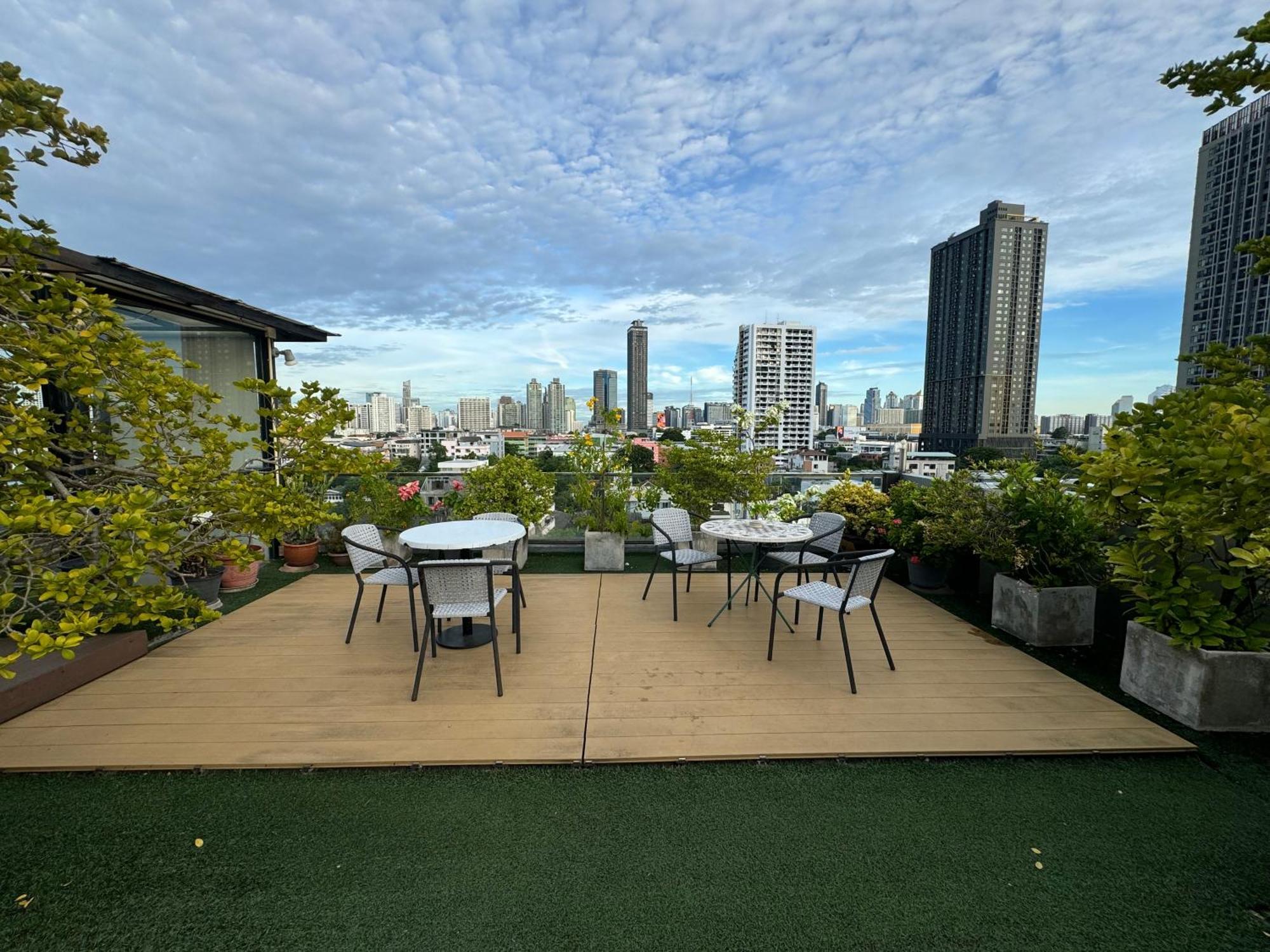 W8 Condo, Top Floor Luxe 3 Bedroom Penthouse, Hip Central Bangkok Area, 5 Mins From Thonglo Bts Station Exterior foto